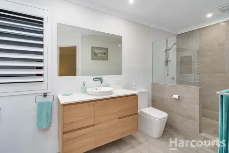 Property photo of 21 Canterbury Circle Currambine WA 6028