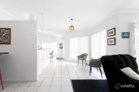 Property photo of 15 Forest Court Andergrove QLD 4740