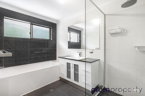 Property photo of 3 Thea Court Indooroopilly QLD 4068