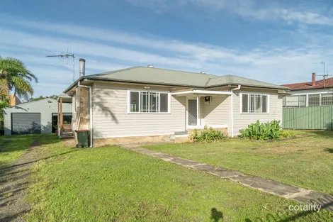 37 Bruntnell St, Taree, NSW 2430