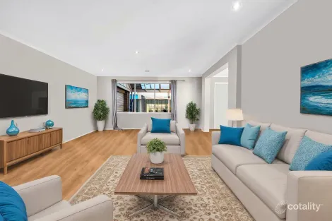 Property photo of 16 Foxwood Drive Cranbourne East VIC 3977