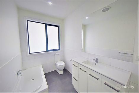 Property photo of 16B Shelley Street Heidelberg Heights VIC 3081