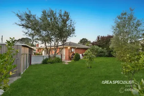 Property photo of 42 Duff Street Cranbourne VIC 3977