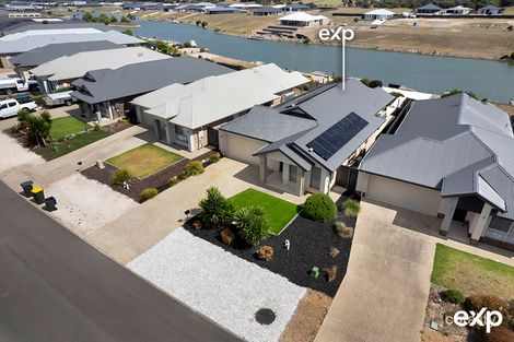 Property photo of 30 Blanche Parade Hindmarsh Island SA 5214