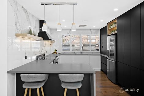 Property photo of 16 Clement Close Pennant Hills NSW 2120