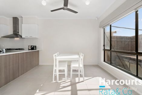 Property photo of 24 Zinnober Gardens Epping VIC 3076
