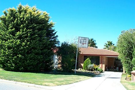 8 Calder Way, Bateman, WA 6150