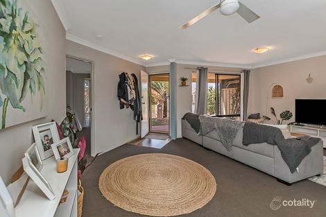 Property photo of 17 Mulloway Place Warnbro WA 6169