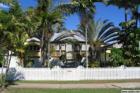 8 Surrey St, Hyde Park, QLD 4812