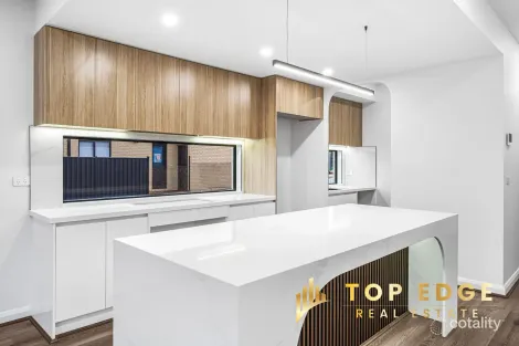 Property photo of 5 Archduke Drive Deanside VIC 3336