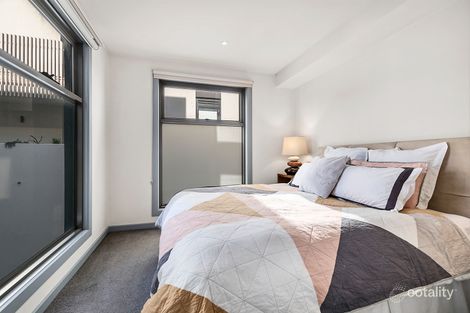 Property photo of 10/11 Railway Crescent Hampton VIC 3188
