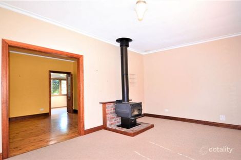 Property photo of 12 Lakeside Avenue Mount Beauty VIC 3699