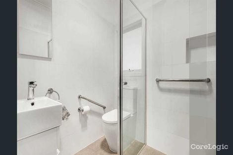 Property photo of 1 Pearcey Grove Pascoe Vale VIC 3044