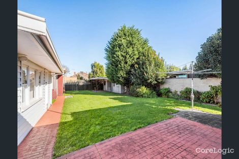 Property photo of 1 Pearcey Grove Pascoe Vale VIC 3044