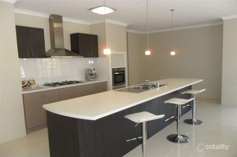 11 Barker Ave, Como, WA 6152