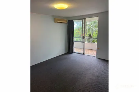 Property photo of 4/201 Gladstone Road Highgate Hill QLD 4101