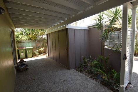 Property photo of 2/22 Orealla Crescent Sunrise Beach QLD 4567