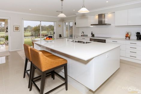 Property photo of 19 Medinah Point Medowie NSW 2318