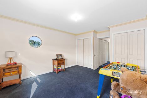 Property photo of 45 Ibis Court Mickleham VIC 3064