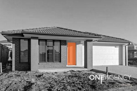 2 Light Horse Cct, Sunbury, VIC 3429