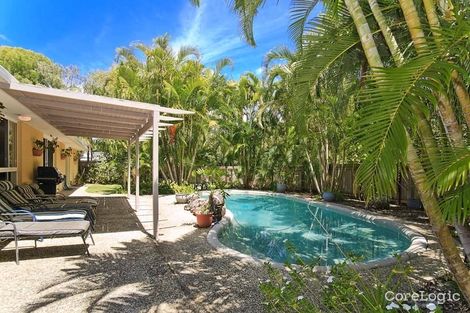 Property photo of 18 Daybreak Court Castaways Beach QLD 4567