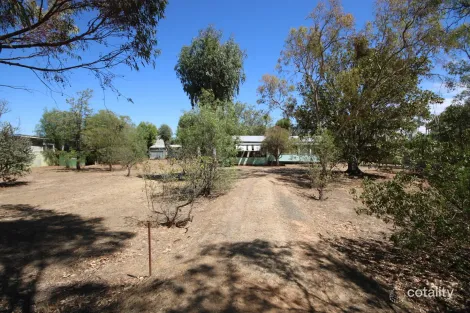 143-145 Hervey St, Elmore, VIC 3558