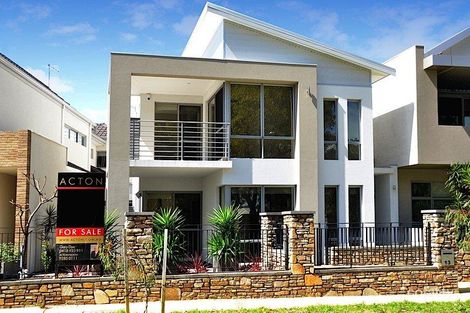 13 Alumni Tce, Churchlands, WA 6018