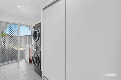 Property photo of 2 Narran Street Jimboomba QLD 4280