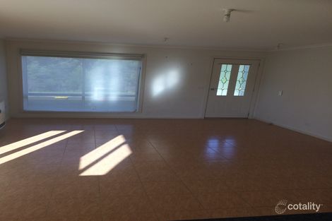 Property photo of 26 Ikara Way Churchill VIC 3842