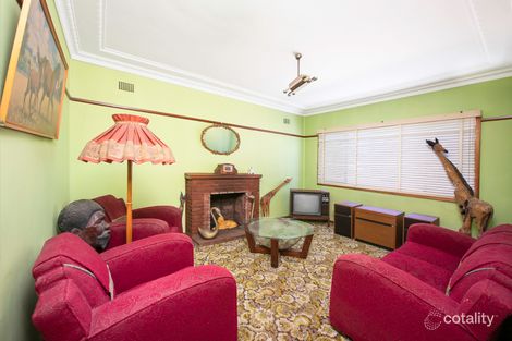 Property photo of 36 Barangaroo Road Toongabbie NSW 2146