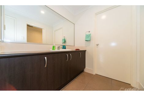 Property photo of 6 Starush Court Upper Coomera QLD 4209