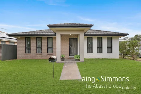 Property photo of 21 Moluccana Crescent Ropes Crossing NSW 2760