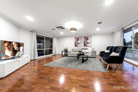 Property photo of 5 Dunlavin Way Cranbourne East VIC 3977