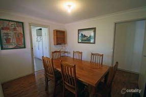 Property photo of 2 Green Parade Valley Heights NSW 2777