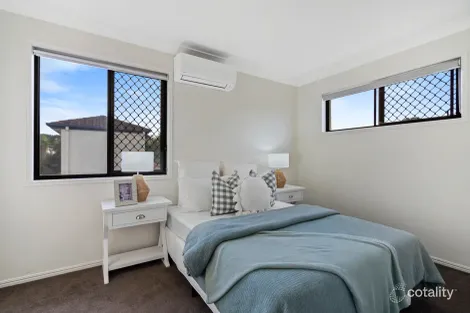 Property photo of 1/7 Eversley Terrace Yeronga QLD 4104