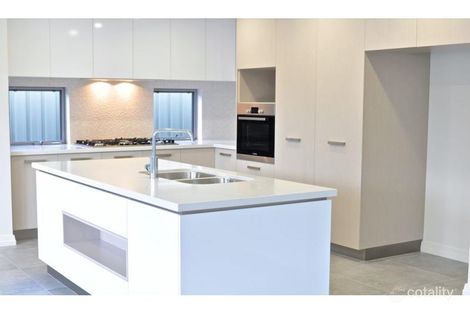 Property photo of 11B Tillingdon Way Morley WA 6062