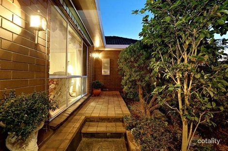 Property photo of 26 Summit Avenue Oak Park VIC 3046