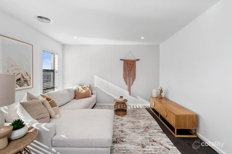 Property photo of 9 Lizzie Street Googong NSW 2620