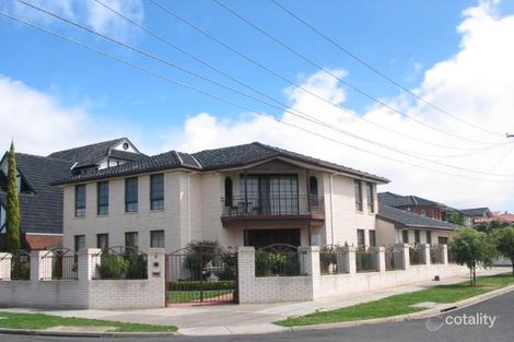 Property photo of 65 San Remo Drive Avondale Heights VIC 3034