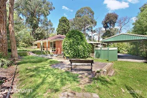 1 Tandara Ct, Montrose, VIC 3765
