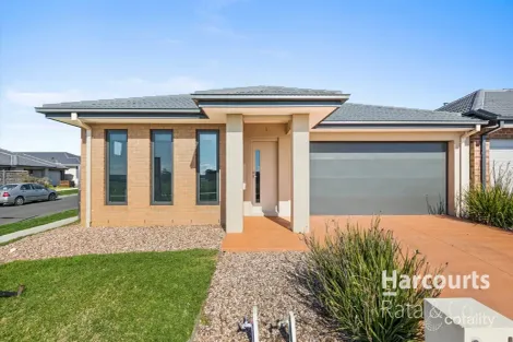 8 Yering St, Mount Duneed, VIC 3217