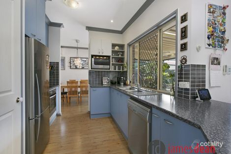 Property photo of 5 Mulder Street Manly West QLD 4179