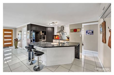 Property photo of 2 Abby Drive Gracemere QLD 4702