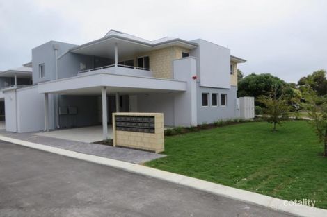 6 Lake St, Rockingham, WA 6168