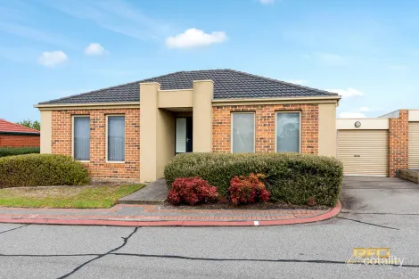 24/7 Regan St, St Albans, VIC 3021