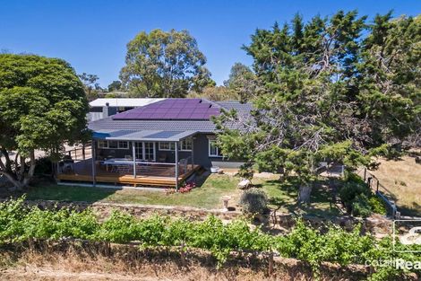 25 Needles Rd, Williamstown, SA 5351