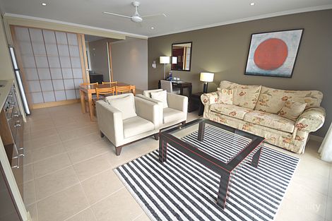 Property photo of 209/569 Esplanade Urangan QLD 4655