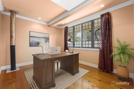 Property photo of 10 Hamilton Street Newtown QLD 4350