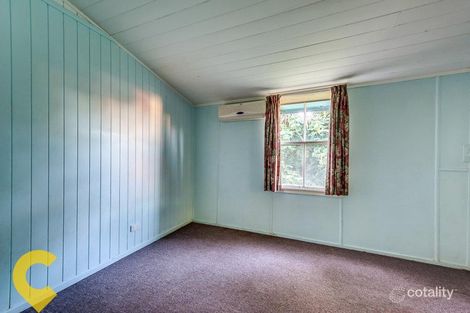 Property photo of 26 Endeavour Road Riverview QLD 4303