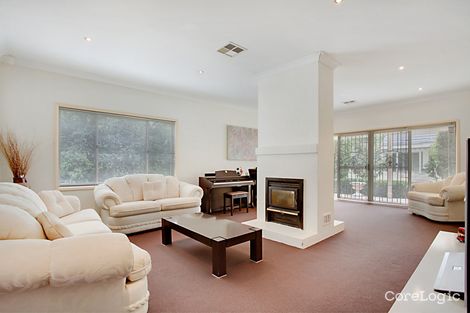 Property photo of 6 Elizabeth Henrietta Circuit Macquarie Links NSW 2565